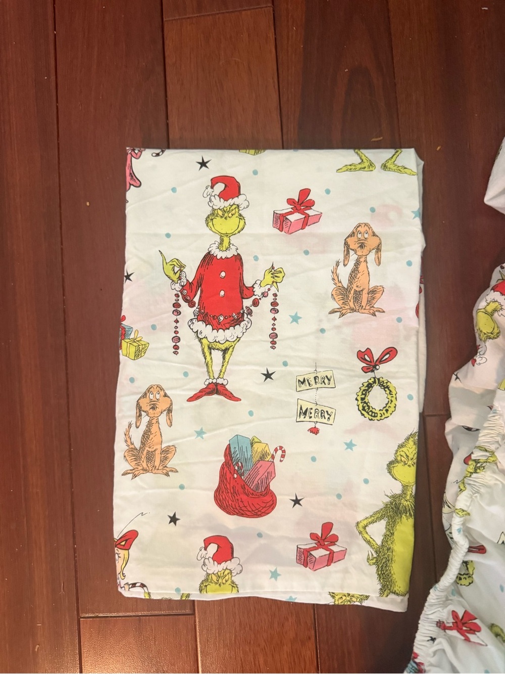 Franco Dr Seuss GRINCH (1) Fitted Sheet Queen And (1) Pillowcase - Picture 3 of 5